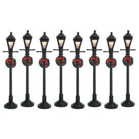 LEMAX 64500 – Lampadaires avec couronne de noël ~ lot de 8