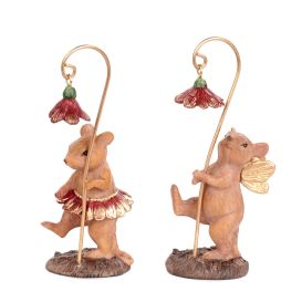 Figurine petite souris pendant la fête des fleurs