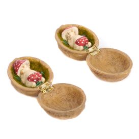 Figurine dodo de bébé dans une noix - 2 modèles différents 